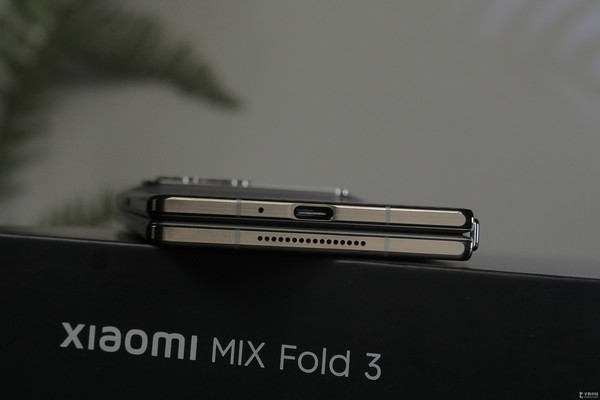 小米MIX Fold 3折叠屏手机：努力做到轻薄和全能兼得